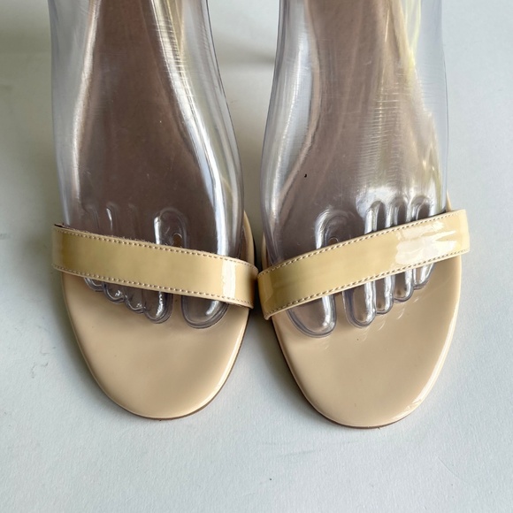 Halogen Cream Patent Leather Ankle Strap Heels size 8 - Picture 9 of 16